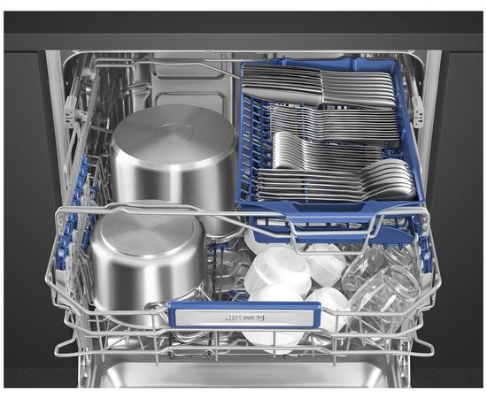  Встраиваемая посудомоечная машина SMEG STL323BQLH 
