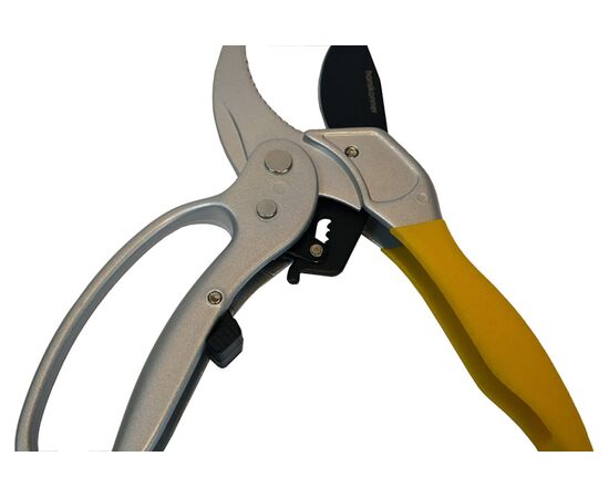  Секатор Hanskonner HK3012-07-20 ручной 205 мм с храповым механизмом 