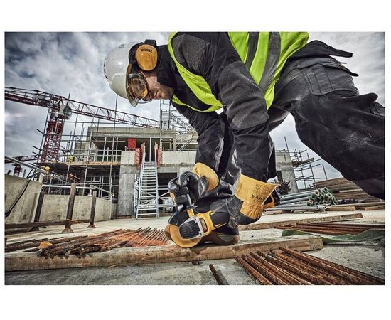  УШМ DeWalt DCG406N без АКК и ЗУ рез.шпин. M14 d-125мм 