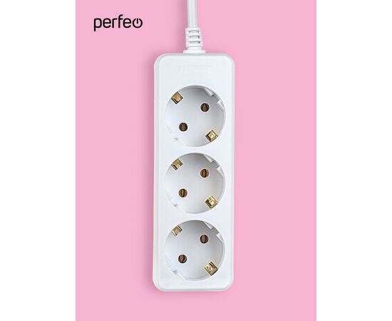  Сетевой удлинитель с заземлением Perfeo "POWERMATE", 3,0м, 3 розетки, белый (PF-PE-3/3,0-W) 