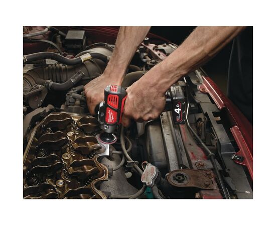 Полировальная машина Milwaukee M12 BPS-0 (4933447791) без АКБ И ЗУ 