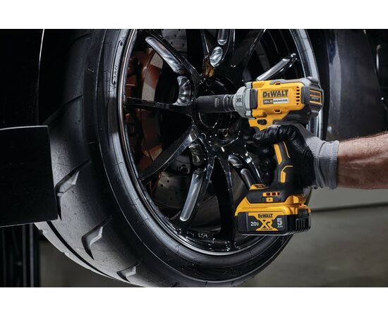  Гайковерт DeWalt DCF894NT 